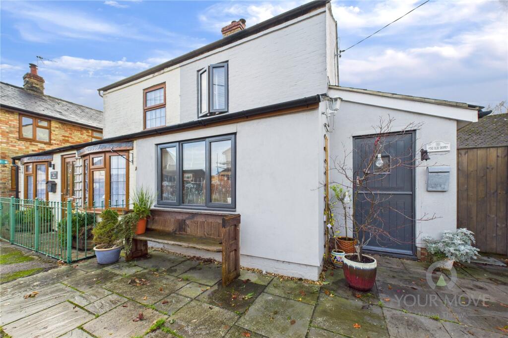 Main image of property: High Street, Westcott, Aylesbury, Buckinghamshire, HP18