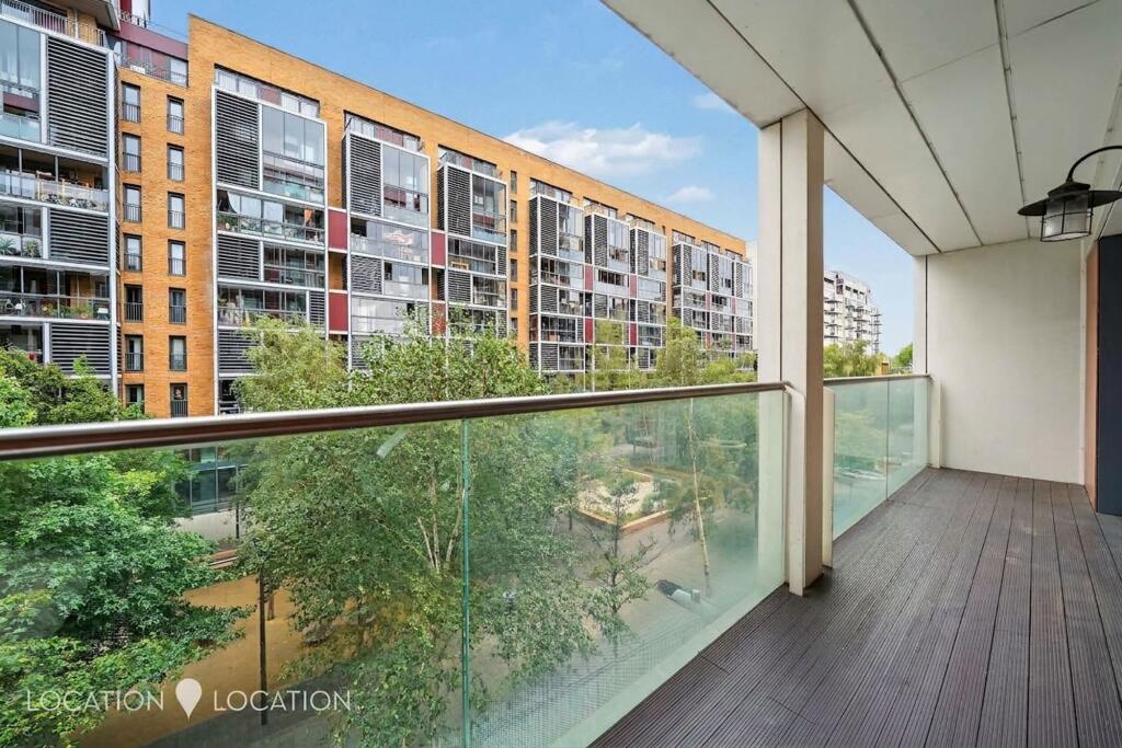 Apartment in London - View 3