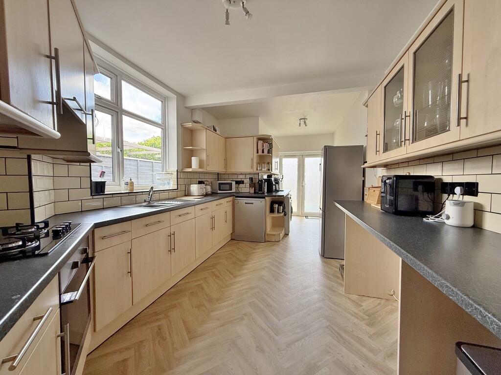 Highbury Grove, Cosham, Portsmouth - View 5