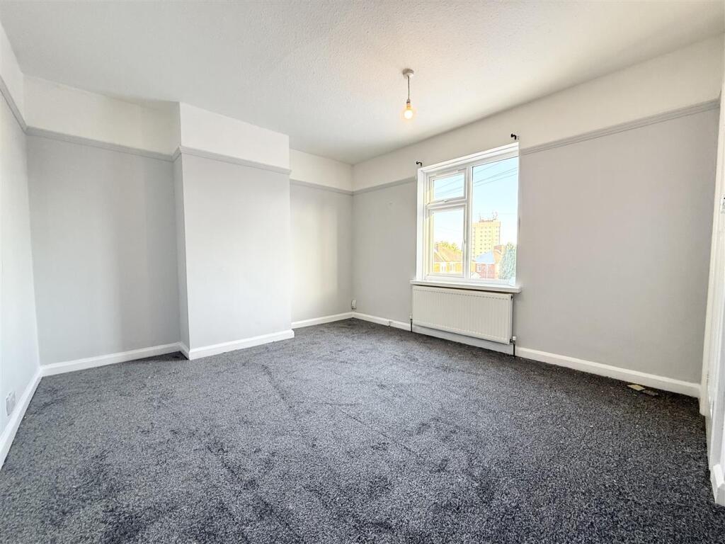 Additional image 6 of Grove Avenue, Halesowen