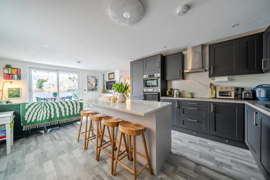 Main image of property: The Borough, Farnham, Surrey, GU9