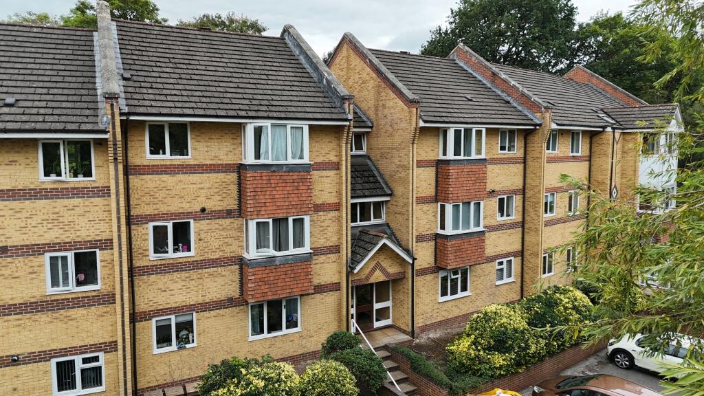 Main image of property: Armour Hill, Tilehurst, RG31