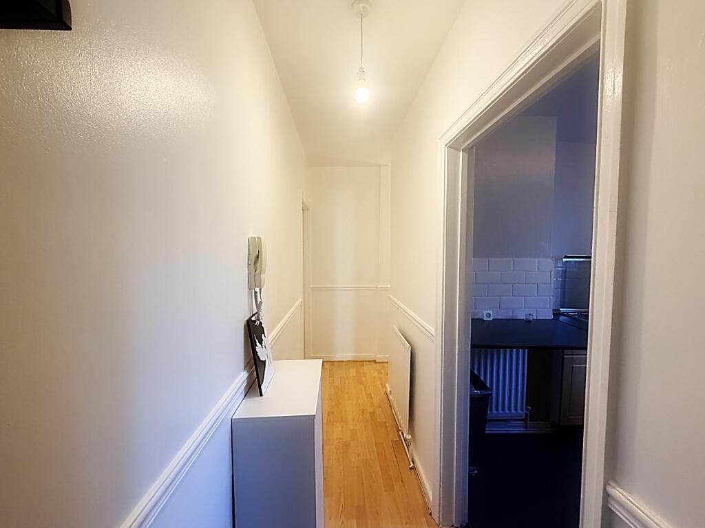 Apartment in Newcastle upon Tyne - View 4