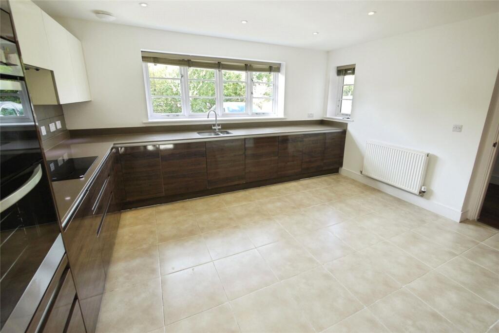 House in Epping Forest, High Ongar - View 5