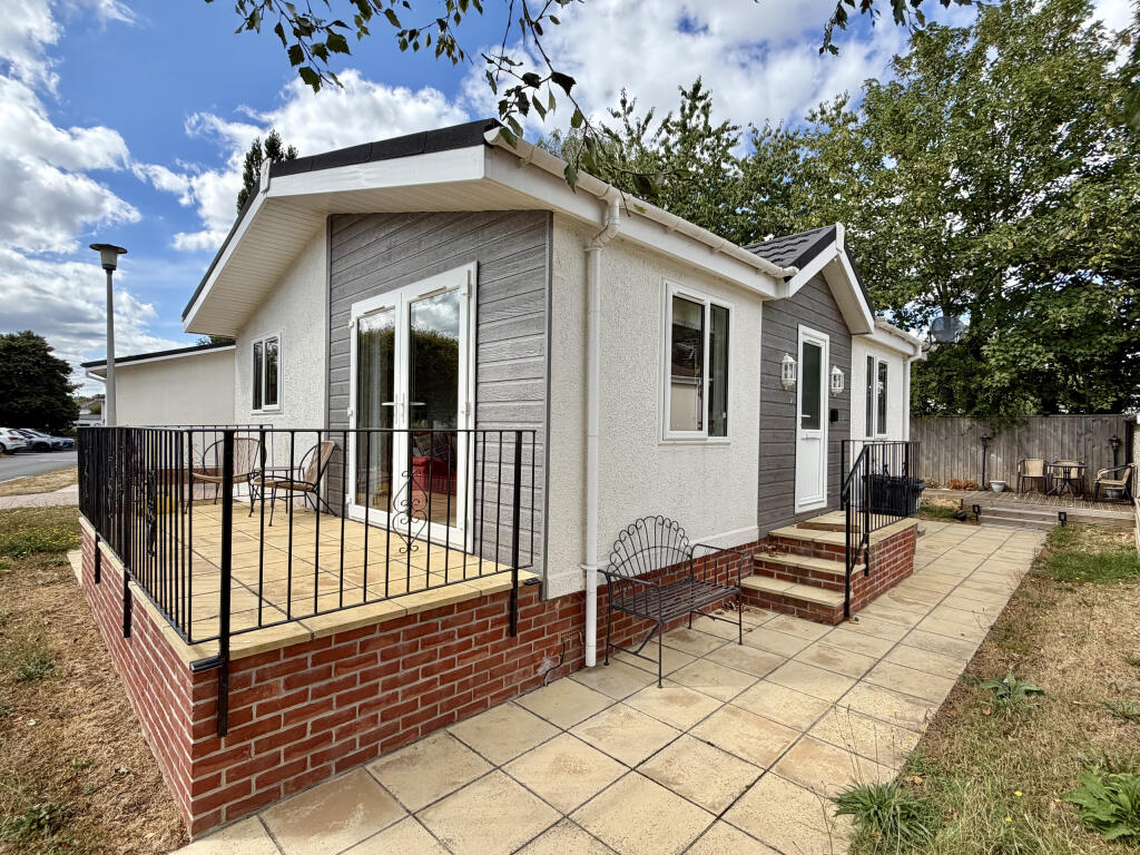 Main image of property: Newton Road, Kingsteignton, Newton Abbot