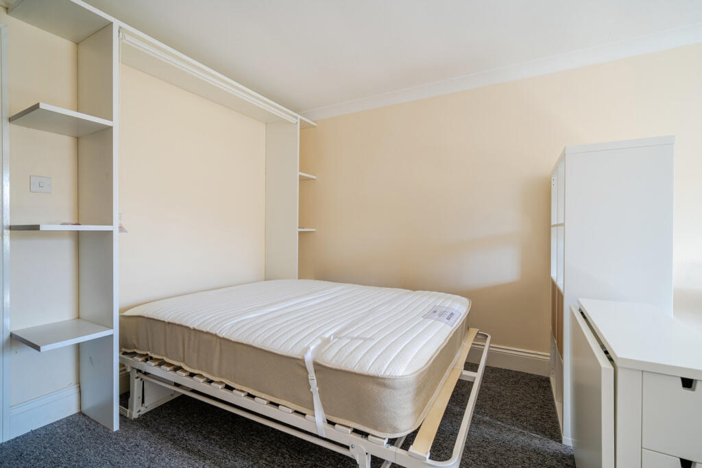 Apartment in Torquay - View 5