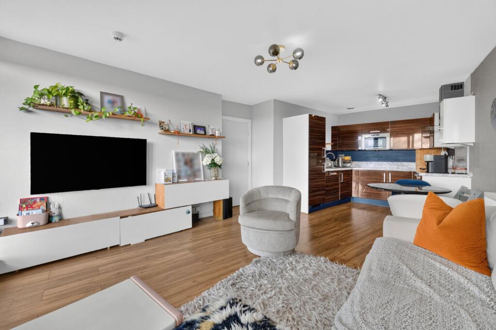 Main image of property: Argento Tower,
Mapleton Road, SW18