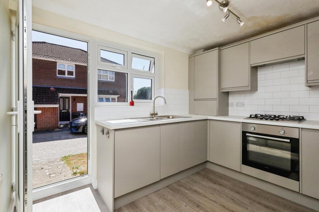 Apartment in Wealden, Maresfield - View 5