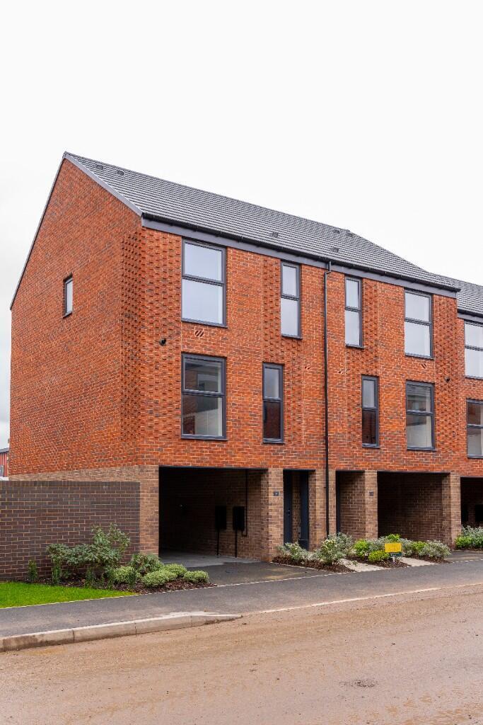 Main image of property: Chateau Mews,
Wilford Lane,
West Bridgford,
NG2 7ST