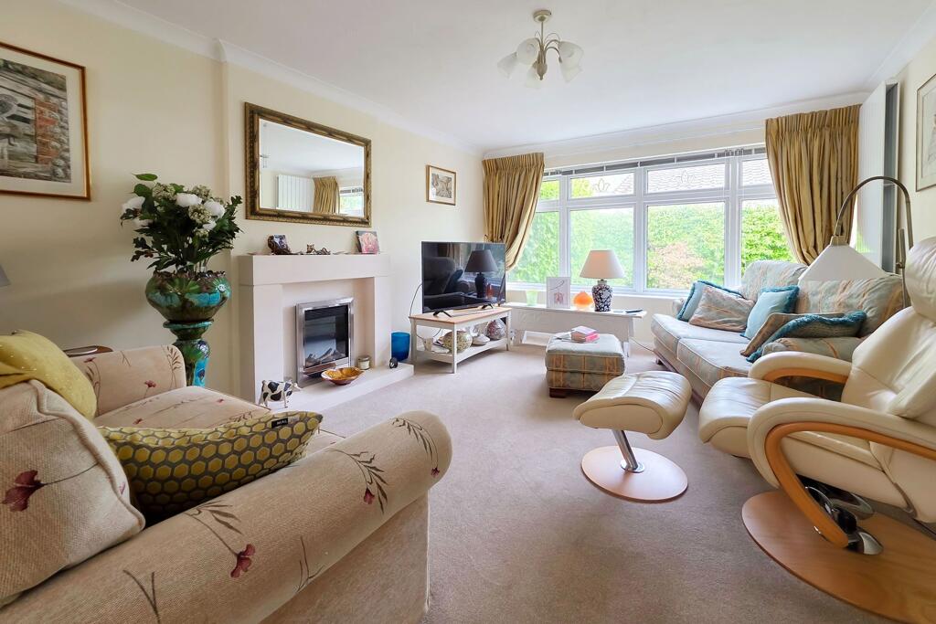 House in Arun, Rustington - View 4