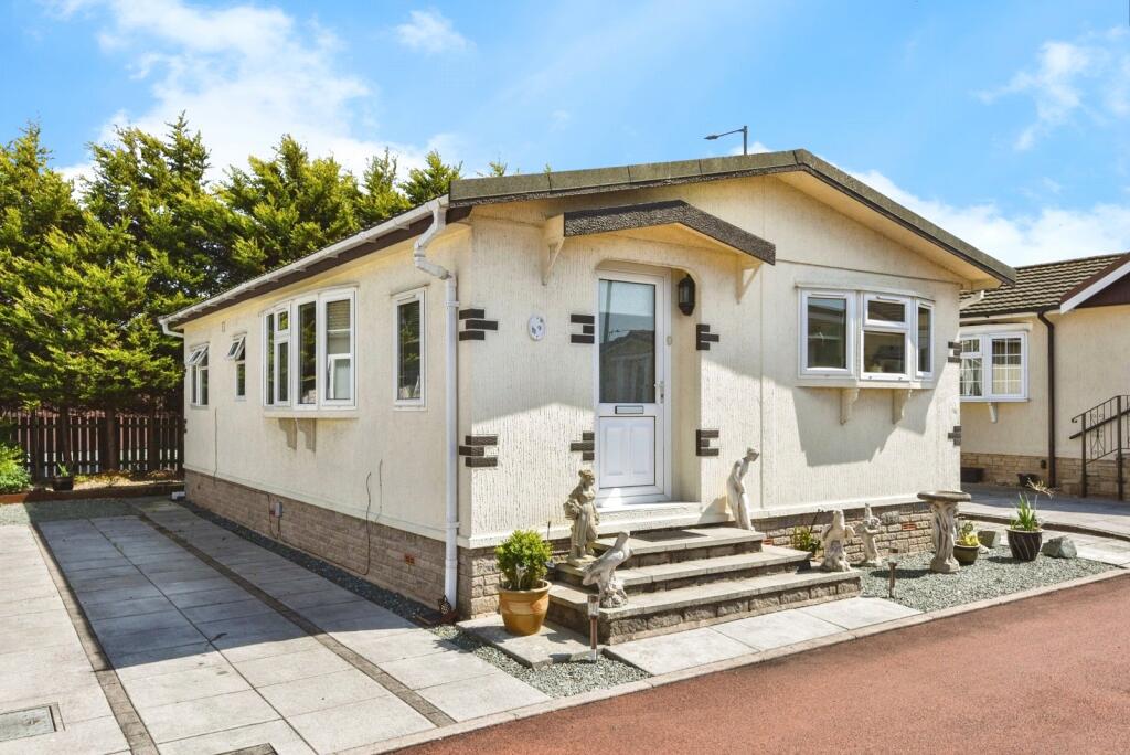 Main image of property: Westcliffe Grove Park, Westcliffe Drive, Morecambe, Lancashire, LA3
