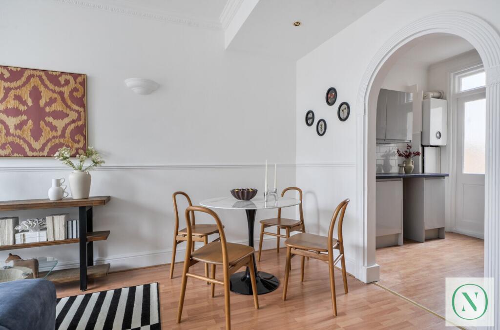Apartment in London, Addiscombe - More