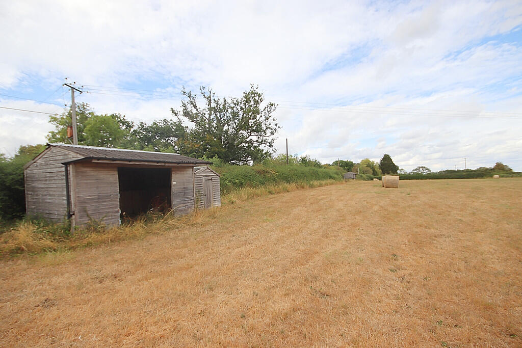 Marringdean Road, Billingshurst photo 2