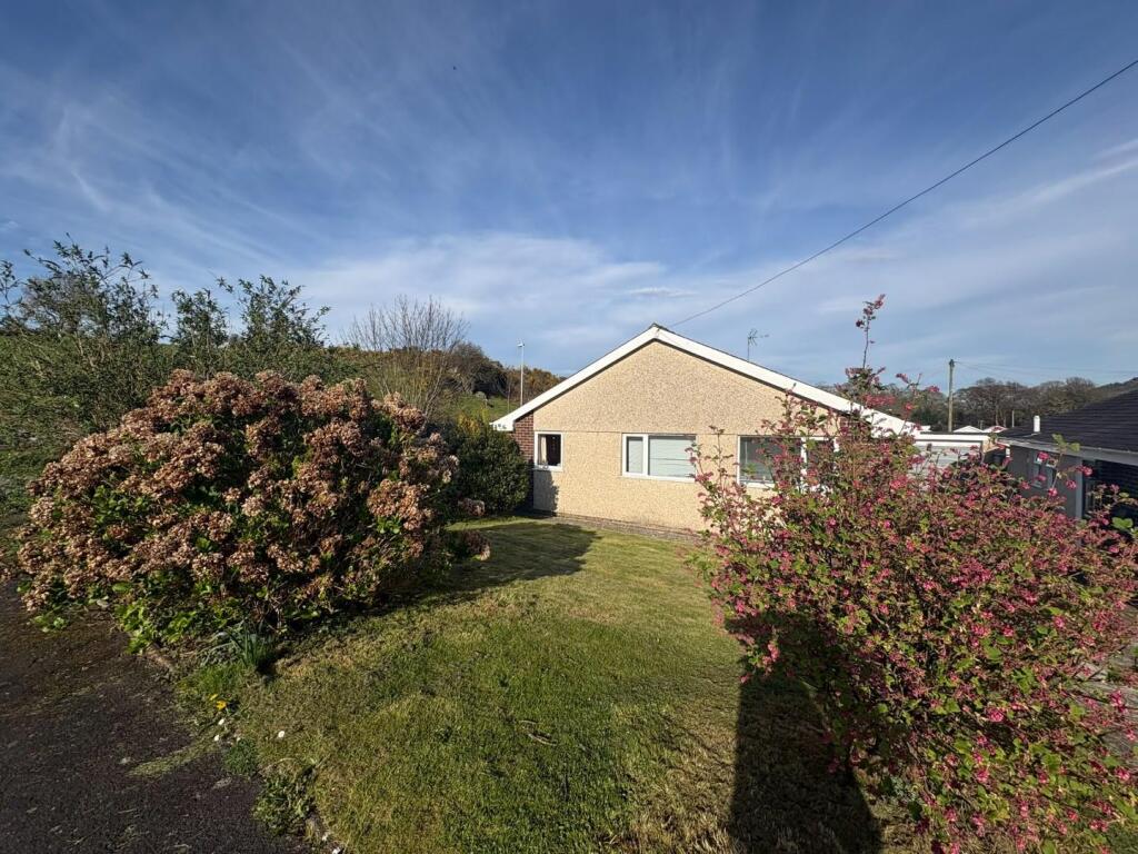 Main image of property: Bryn Tyddyn, Pentrefelin