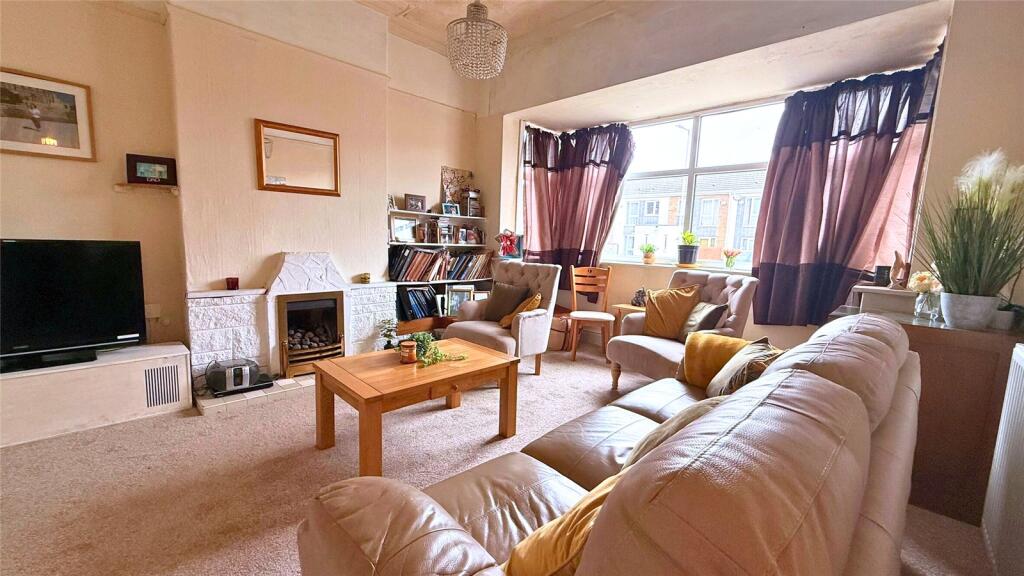 House in Sefton, Liverpool City Region - View 2