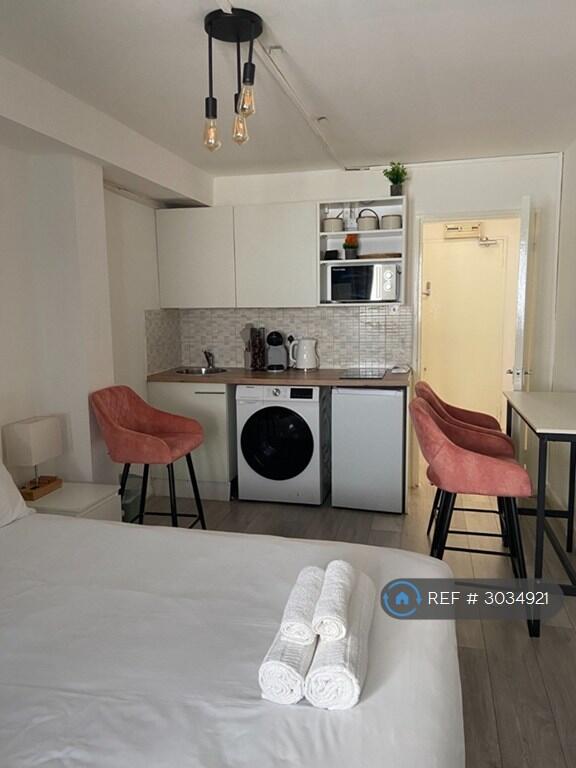 Apartment in London, Browning Estate, Elephant and Castle - View 5