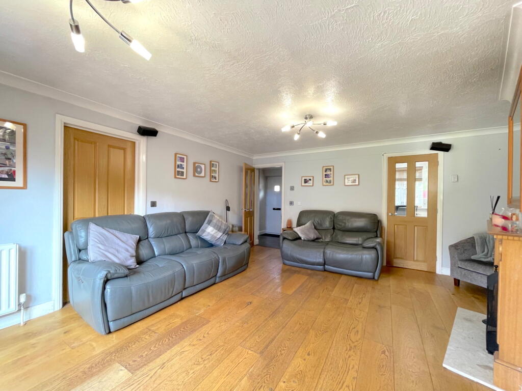 House in Rochester - More
