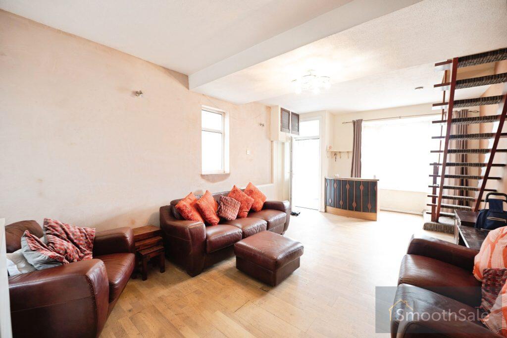 House in Romford - View 5