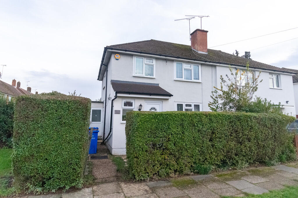 Main image of property: Priors Close, Farnborough, GU14