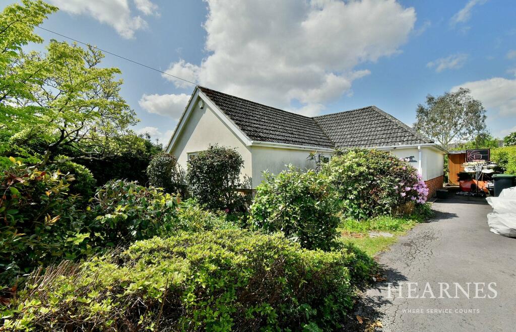3-bed bungalow on Ameysford Road, Ferndown, BH22, £465,000