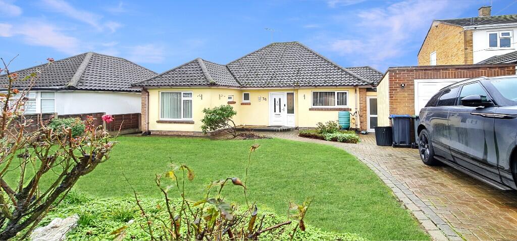 Main image of property: Eastwood, Leigh-on-Sea, Essex, SS9