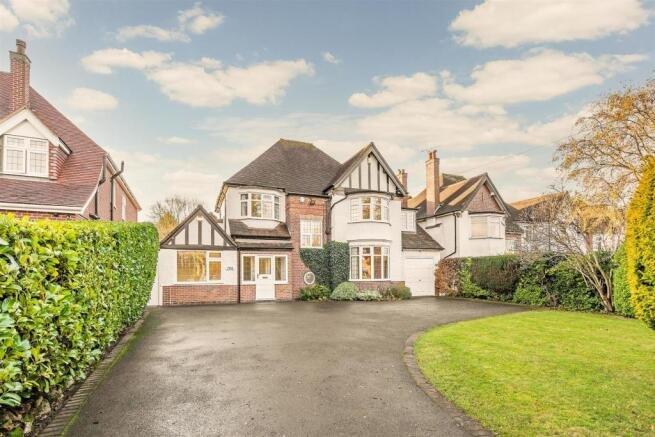Main image of property: Warwick Road, Solihull, West Midlands, B91
