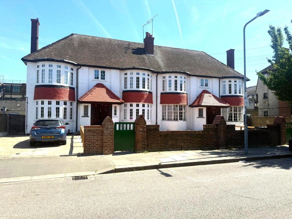 Main image of property: Mansfield Road, Ilford, IG1