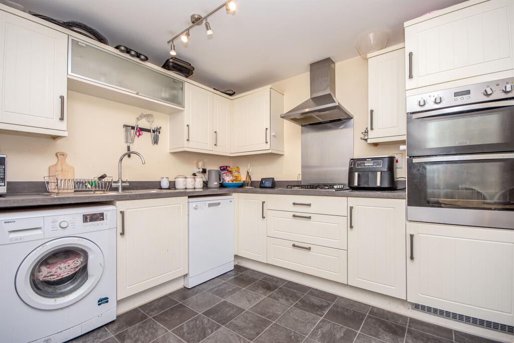House in Northampton, Little Stanion - View 3