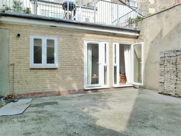 Apartment in London - View 5