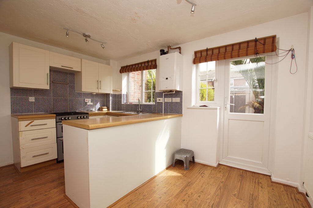 Sunbeam Way, Gosport, PO12 - View 5