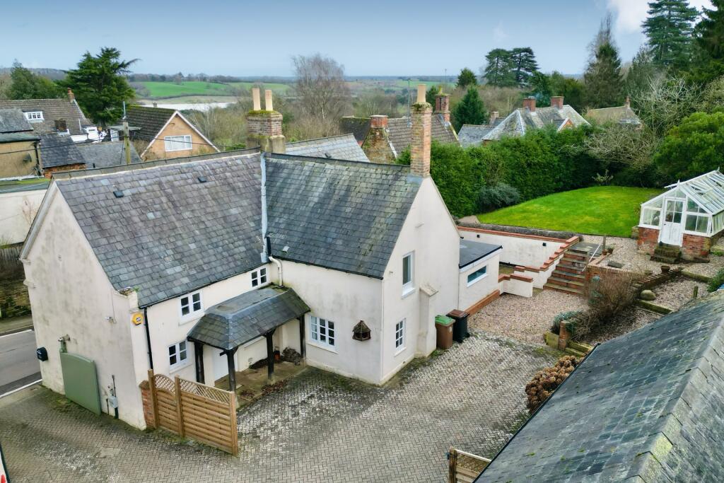 Main image of property: High Street, Guilsborough, NN6 8PY