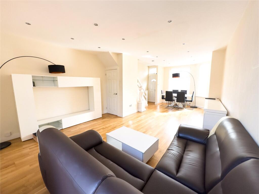 House in Manchester, Greater Manchester - View 3