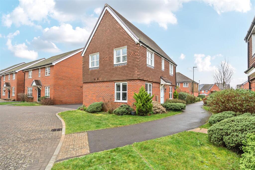 Main image of property: Malthouse Way, Worthing, BN13 3GD