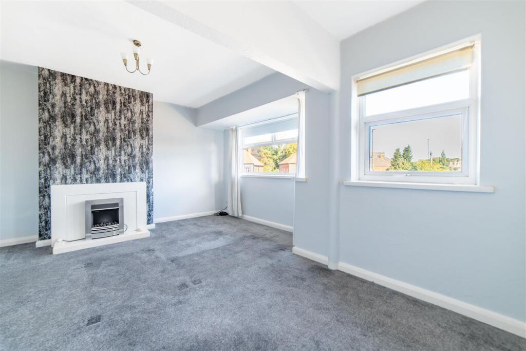 Apartment in Newcastle upon Tyne - View 3