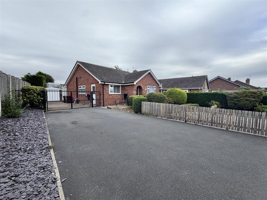 Main image of property: Bula Close, Kippax, Leeds