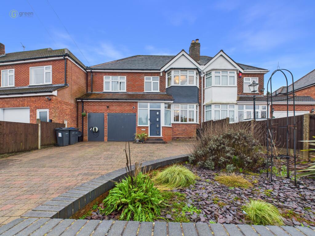 Clarence Gardens, Sutton Coldfield, B74
