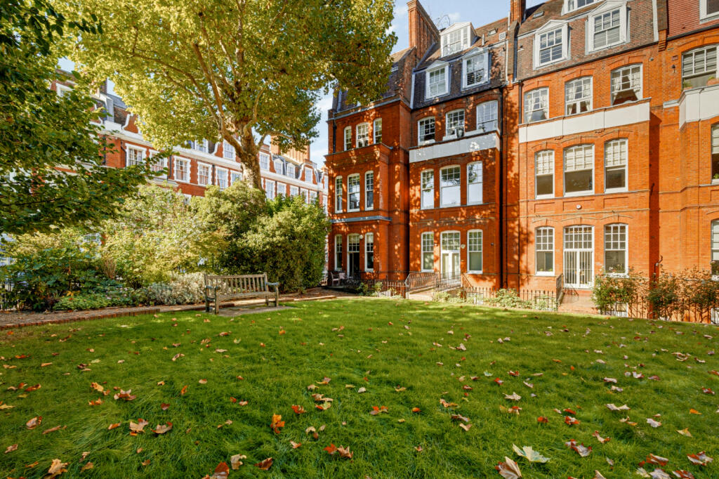 Main image of property: Evelyn Gardens, London, SW7