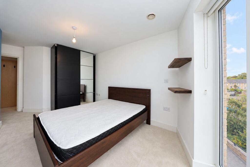 Apartment in Dacorum, Nash Mills - View 4