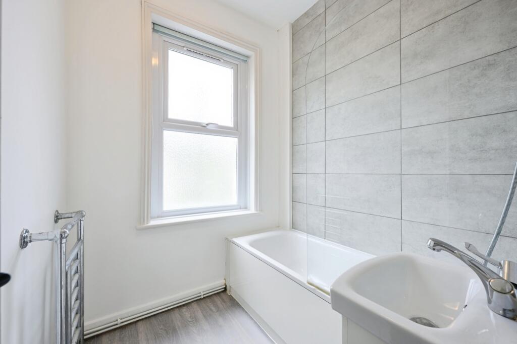 Main image of property: Lenham Road, Sutton, SM1