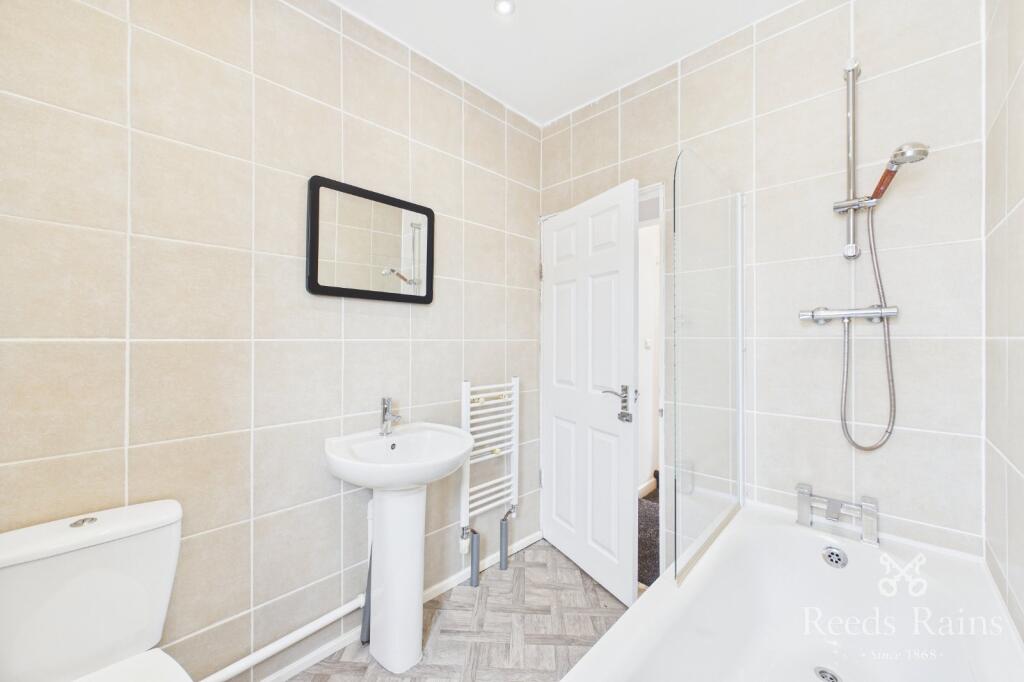 House in Burnley, Lancashire - View 4
