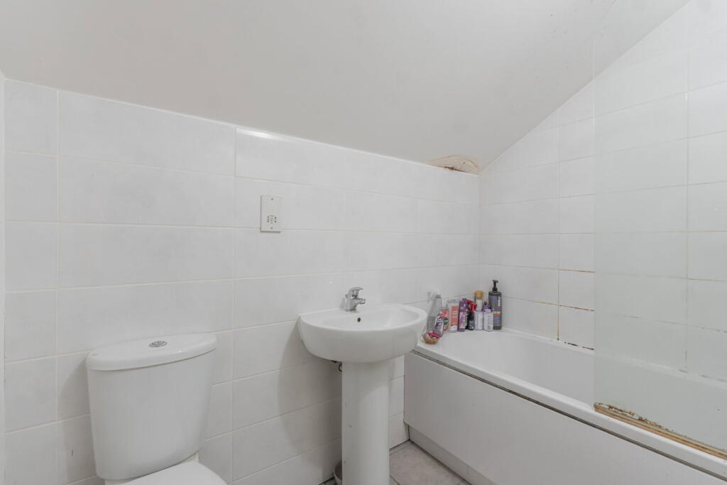 Additional image 13 of Bromsgrove Road, Redditch, B97 4RL