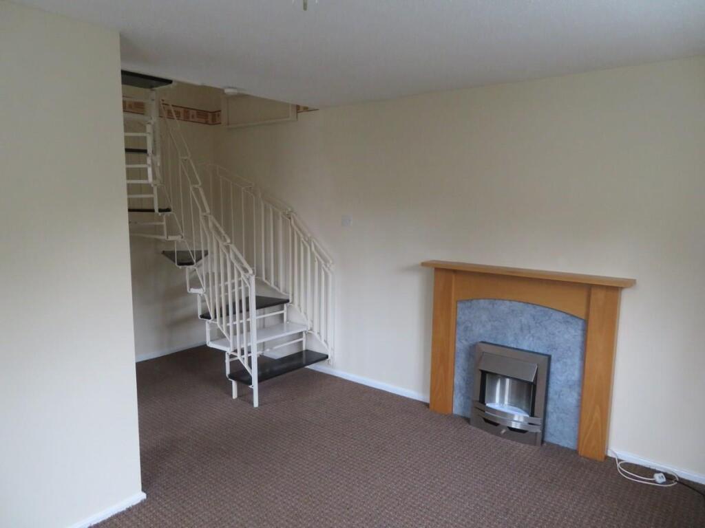 Apartment in Peterborough, Welland - View 4