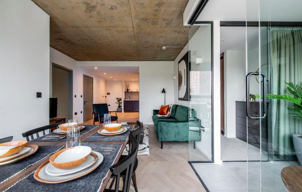 Apartment in Manchester, Hulme - More