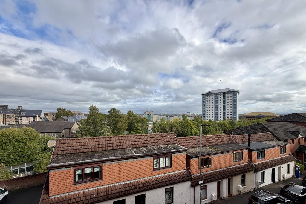 Apartment in Motherwell - View 4