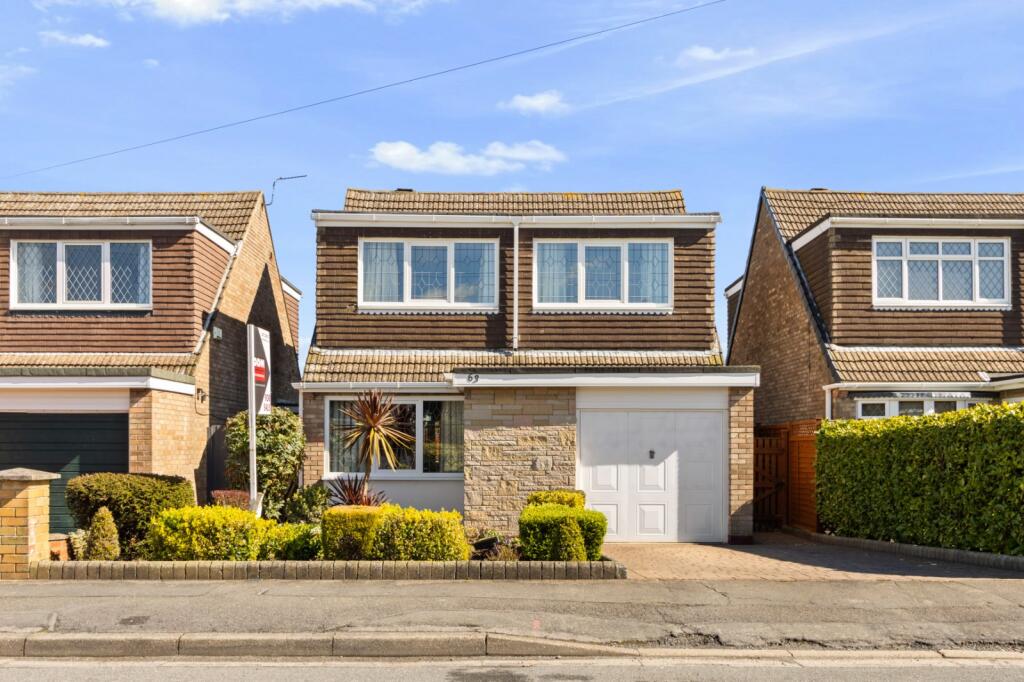 Main image of property: Picksley Crescent, Holton le Clay, DN36