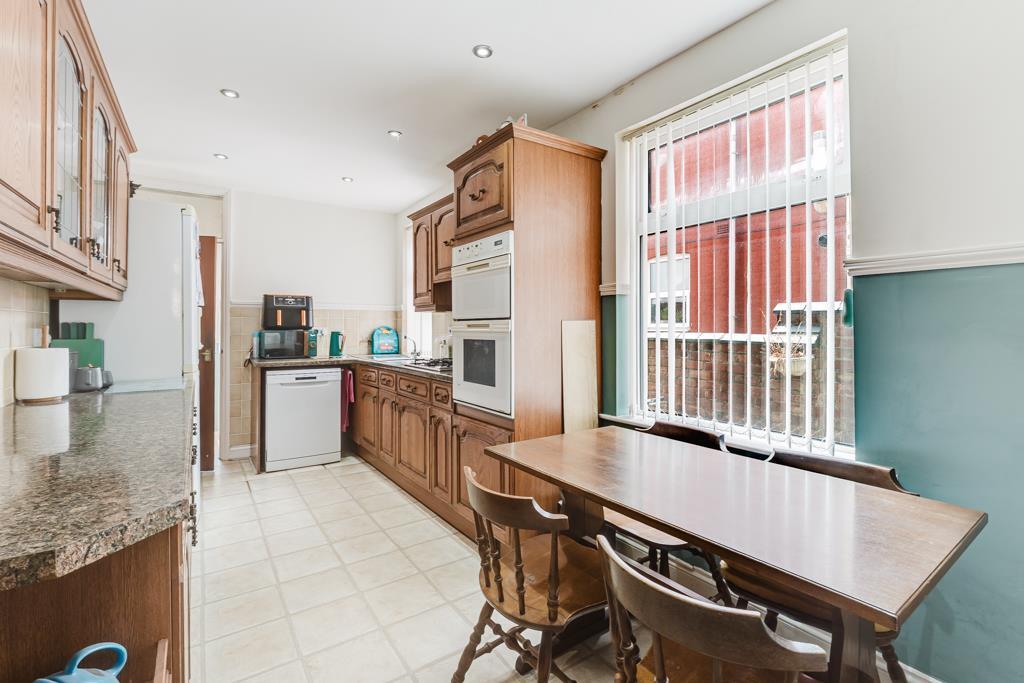 House in Kettering, North Northamptonshire - View 3