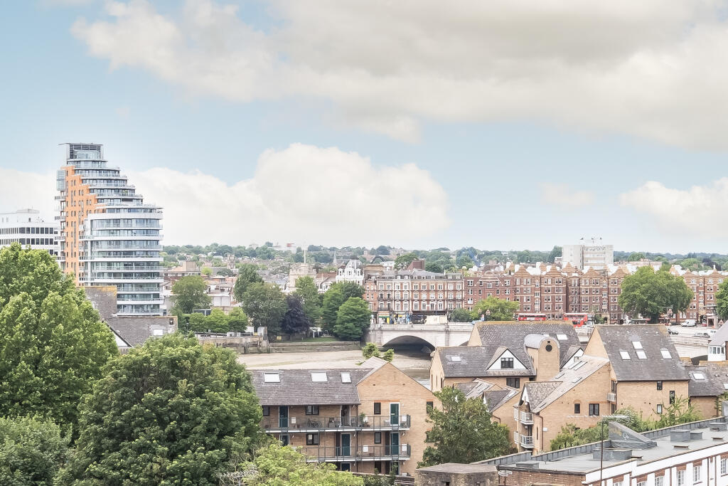 Main image of property: Ranelagh Gardens, London, SW6