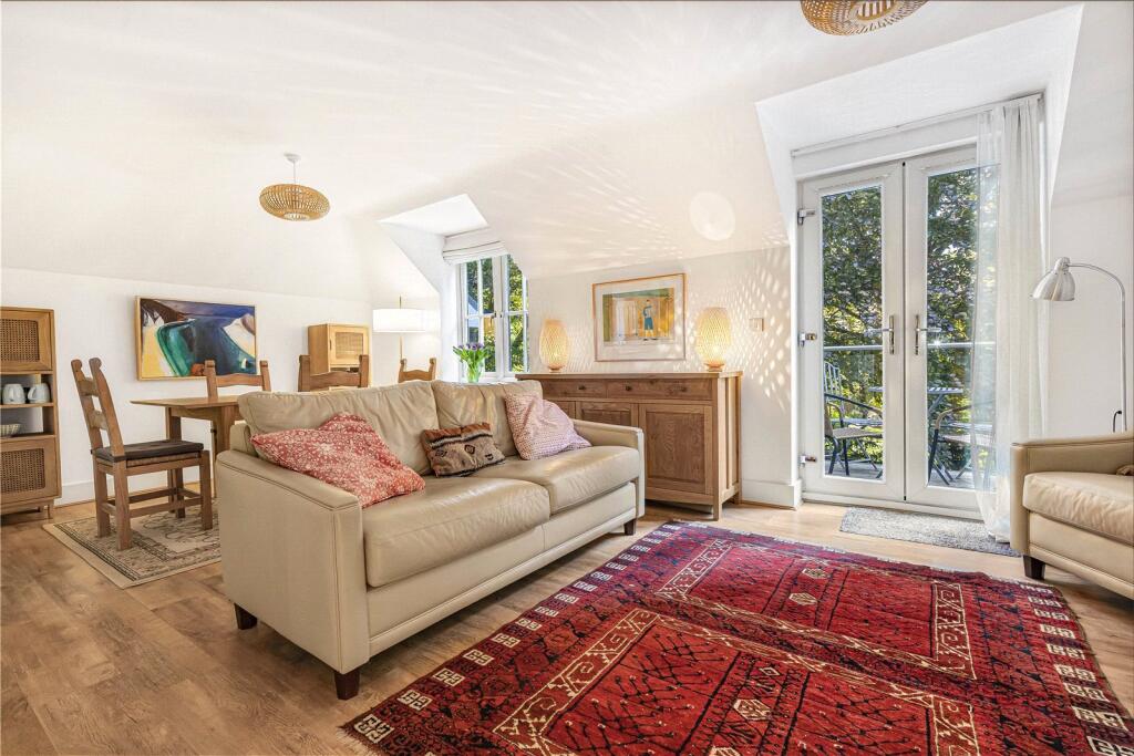 Main image of property: 10 Krebs Garden - Short Let