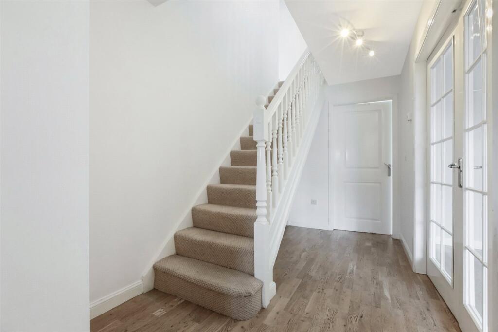 House in East Kilbride, Benthall, Crosshouse - View 3