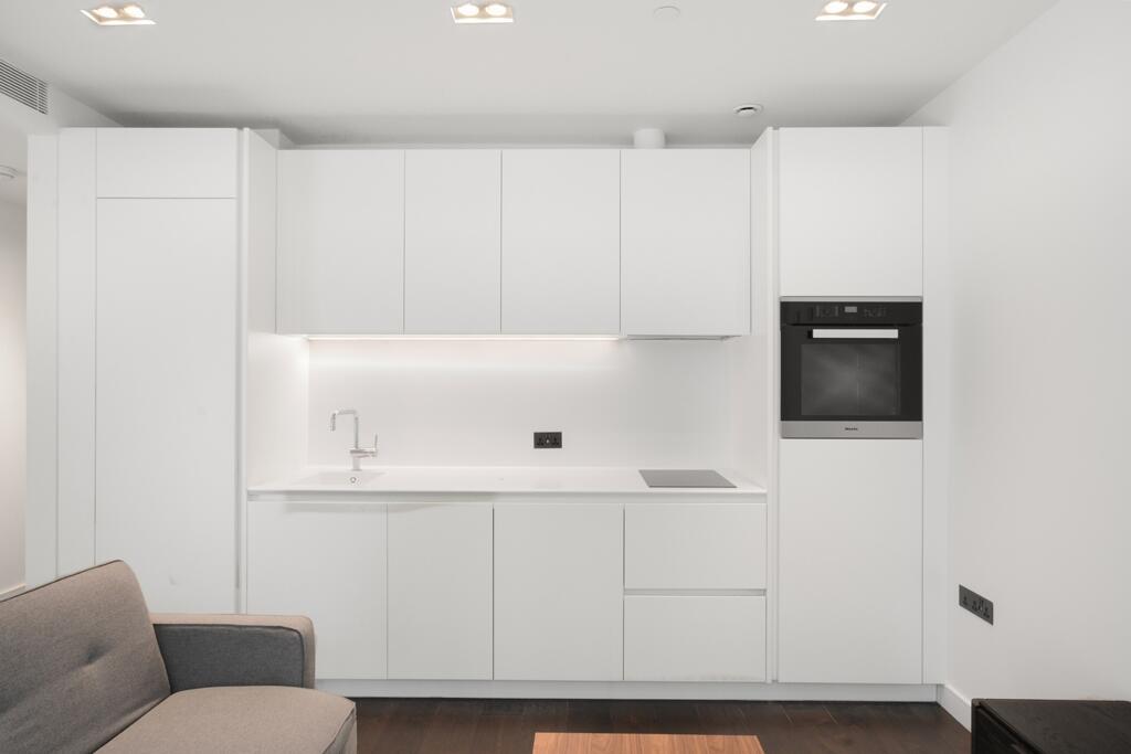 Apartment in London - View 4